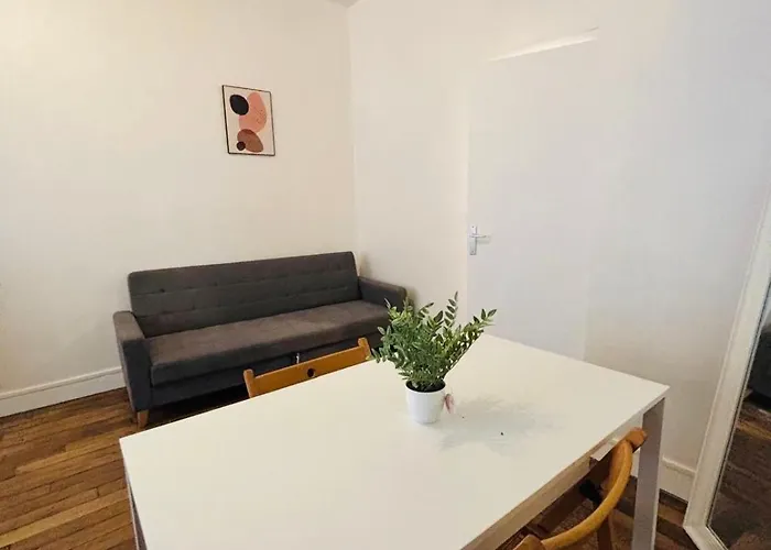 Boucicaut Tour Eiffel * Paris